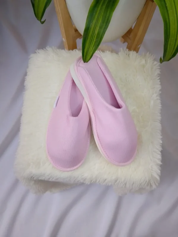 SU2050 - PANTUFLA MORLEY LISA  DAMA SUSURRO